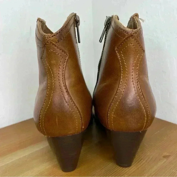 NEW Frye June Western Bootie Shootie Caramel Women’s Size 7B - Picture 8 of 11